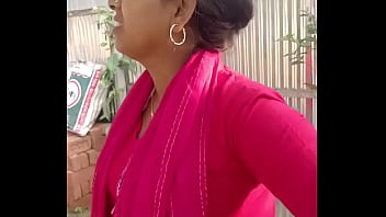 Sizzling Desi Bhabhi Unleashes Her Wild Side In These Steamy New Videos