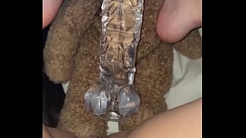 Juicy Arab Teen’s Kinky Food Fetish: Amateur Pussy Play & Weird Masturbation In Los Angeles
