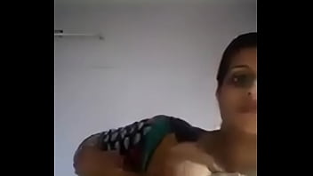Sizzling Sister-in-law’s Tempting Curves