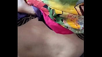 Desi Village Bhabhi Peeing Outdoors In The Wild
