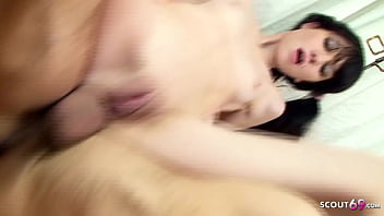Daddy Wakes His 18-year-old Stepdaughter And Takes Her Ass