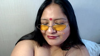 Curvy Indian Goddess Live And Unfiltered