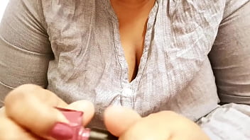 Desi Maid Sridevi Flaunting Her Big Tits