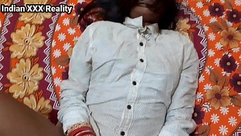Desi Stepmom’s Honeymoon Fuck Fest In Hindi