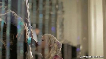 A Slutty Mouth Serves Hung Men