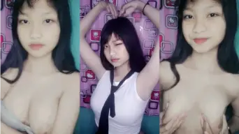 Sizzling Hot Cute Girl Goes Viral