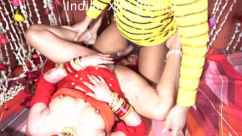 Indian Stepmom Seduces Her Stepson In Hindi Xxx