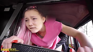Sandra Zee And Lady Zee’s Wild Ride With A Euro Cabbie