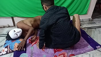 Sizzling Desi Wife Unleashes Hindi Porn Fire
