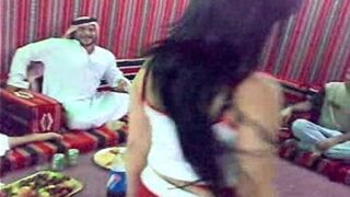 Pathan Studs And Bare Sluts In Leaked Pakistani Sex Tape