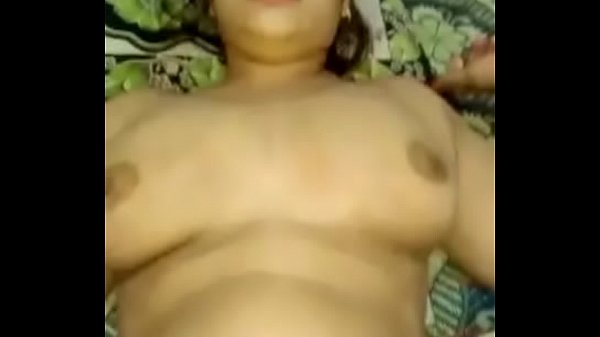 Desi Housewife Gets Railed By Her Husband’s Buddy