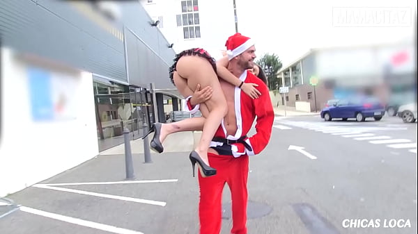 Big Booty Spanish Babe Gets Festive With Outdoor Holiday Fuck