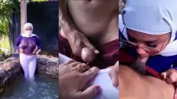 Fucking The Young Chick In The Bathing Spot
