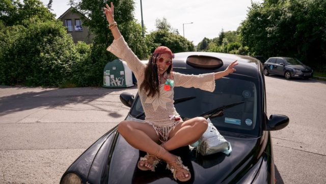 Spanish Sex Ed: A Hands-on Lesson In The Back Of A Fake Cab