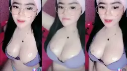 Sweaty Wet Tits Jiggling