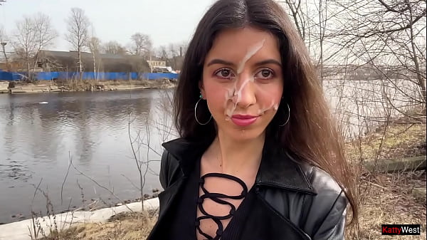 Stroll Through The Park With A Glazed Face – A Public Cumwalk Adventure