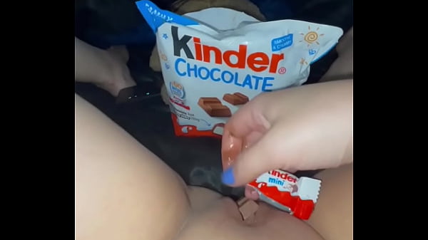 Sizzling Saudi Teen In La Goes Wild: Fucking Herself With Fruits, Chocolate, And Shrimp In A Kinky Hardcore Food Fetish Orgy – Full Amateur Video