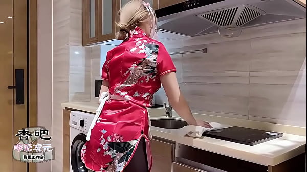 Enchanting Chinese Maiden Cosplay Tempts Me To Take A Shot
