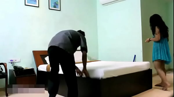 Sultry Indian Bhabhi Seduces Innocent Room Service Boy In Blue Lingerie