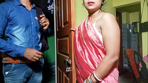 Busty Salesman Seduces Sister-in-law For Rough Sex | Indian Porn With Clear Hindi Audio