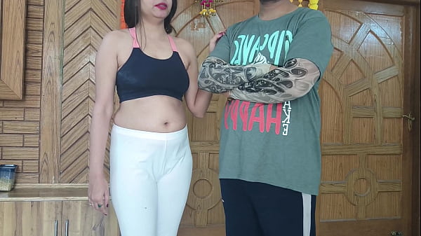 Morning Yoga Seduction: Naive Student Coaxed Into Naked Submission For Her Trainer’s Cock