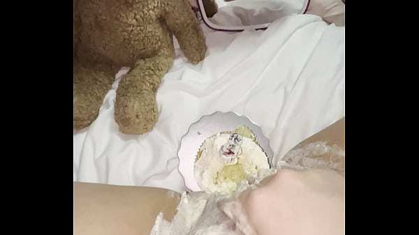 4k Ultra Hd: My Kinky 18-year-old Virgin Step Sister Skips College To Masturbate With Creamy Cake – Saudi Amateur Arabian Snowwhite In Los Angeles, Usa