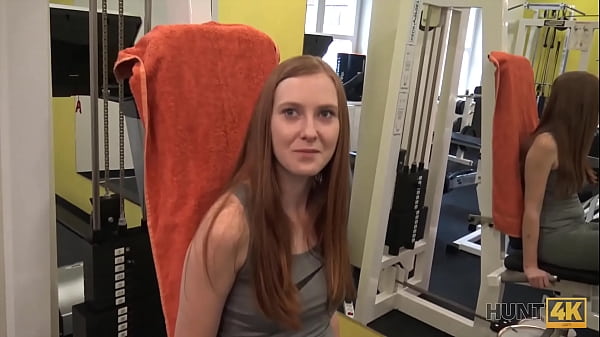 Gym Slut Trims Her Pussy For Cash In A Steamy Workout Session