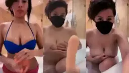 Juicy Big Round Tits In The Bathtub