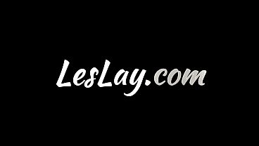 Sultry Masseuse Turns A Cancelled Date Into A Threesome With A Lesbian Duo