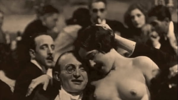 Naughty Nana’s Forbidden Diary: A Vintage Vixen’s Intimate Confessions