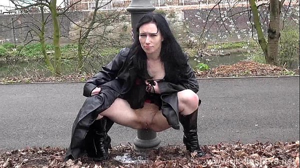 Bare And Bold: Fae Corbins’ Risqué Public Flashes And Outdoor Exhibitionism