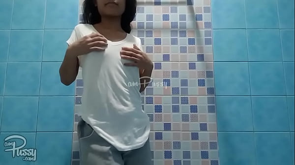 Sultry Young Filipina Bares All In The Shower