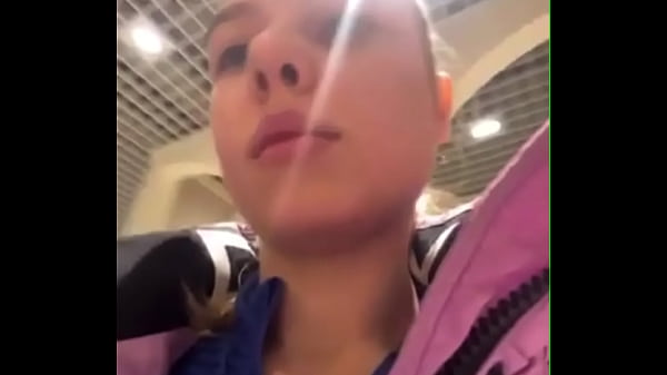 Public Mouth Pleasure In The Open