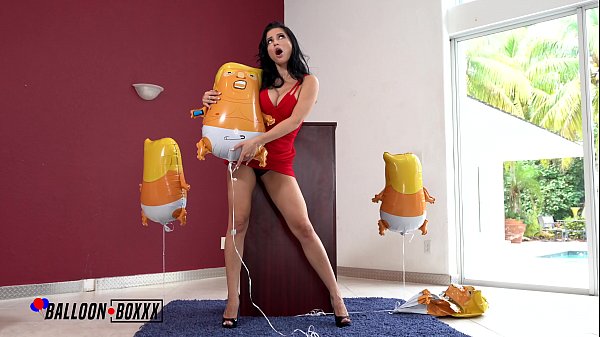 Sultry Russian Milf Crystal Rush Grinds Against Trump-inflated Balloons