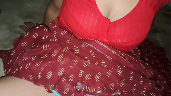 Outdoor Mein Hindi Madem Ki Chudai, Junglee Aur Garam