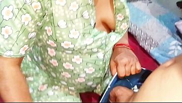 Indian Bhabhi Ki Tight Pussy Ki Chudai Ka Video, Saaf Hindi Aawaz Mein