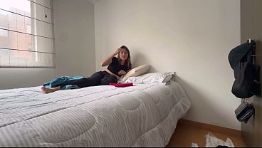 Lesbianas Calientes Retorciéndose Con Juguetes Prohibidos
