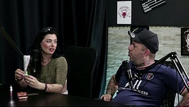 O Anão Traiçoeiro, O Ginecologista Imoral E A Escolta Policial Corrompida – Monica Lima (moai Tv)