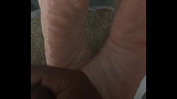 Pleasuring Myself To The Sensual Arch Of A Mature Woman’s Feet