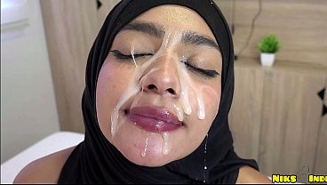 Muslim Hijaabi Teen Gets Used Rough And Left Dripping