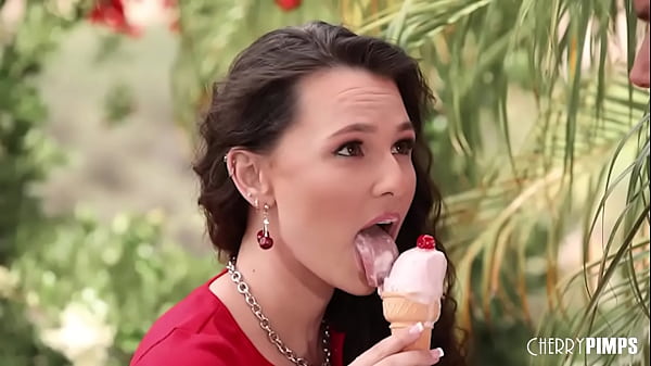 Liz Jordan’s Sweet Treats: Outdoor Passion With Codey Steele