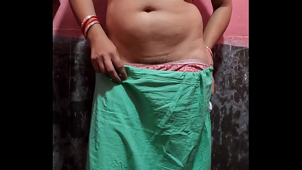 Sultry Desi Bride Trims Her Intimate Garden