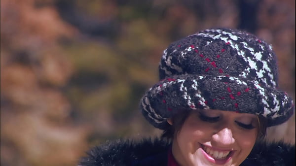 Dirty Snow Fun: Horny Brunette Milf Eve Lawrence Getting Pounded Outdoors