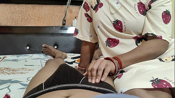 देसी जोड़े ने रात भर किया गर्मागर्म प्यार, भारतीय हिंदी अश्लील वीडियो
