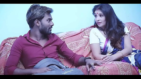 Passionate Stepfamily Encounter With Intimate Hindi Whispers
