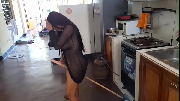 Exclusive Footage: Notorious Socialite Caught Pleasuring Herself With A Kitchen Utensil