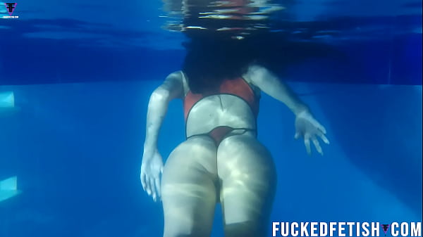 Submerged Seduction: Helen’s Aquatic Gaze