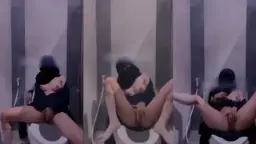 Hijab Nakal Colmek Panas Di Toilet Mal