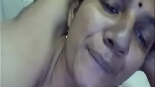 Tamil Aunty Flashes Her Big Boobs In A Hot Live Video Call, Making Me Horny