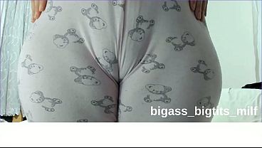 Hot Camel Toe In Pajamas Gets Me Rubbing